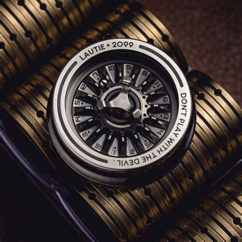 Lautie Carnival Roulette Wheel Desk Fidget Spinner .